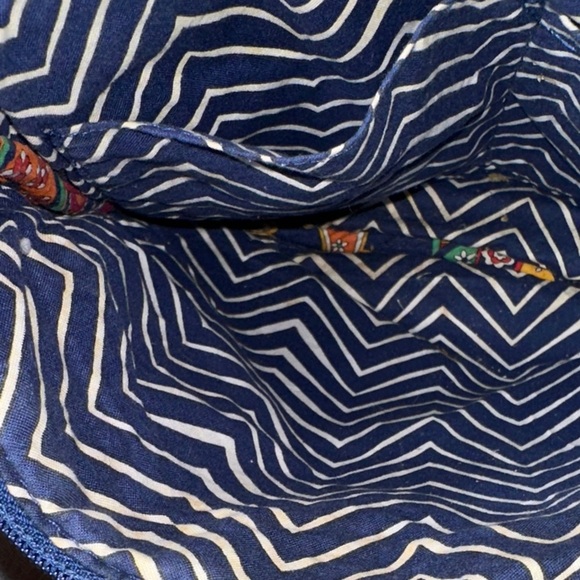 Vera Bradley Venetian Paisley Pattern Saddle Hipster Crossbody Bag Designer EUC - Picture 16 of 16